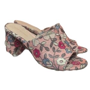 Resortwear Stuart Weitzman 7 Rose Sandals Slip On Chunky Heel Floral Jacquard